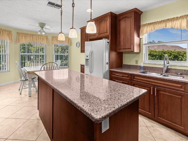 322 FALLING WATERS LANE 163, Englewood, FL 34223