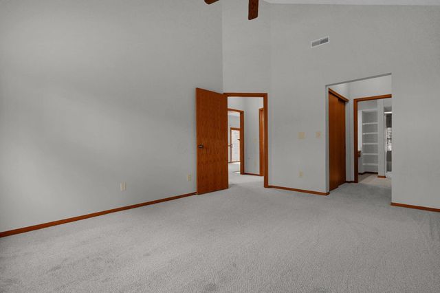 7688 Slate Ridge Boulevard, Reynoldsburg, OH 43068