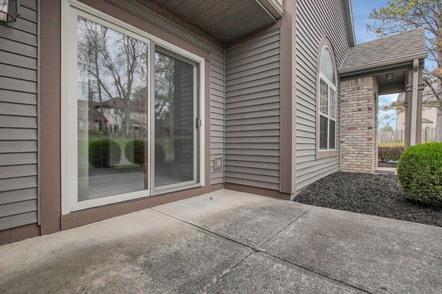 7688 Slate Ridge Boulevard, Reynoldsburg, OH 43068