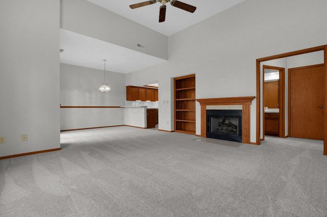 7688 Slate Ridge Boulevard, Reynoldsburg, OH 43068