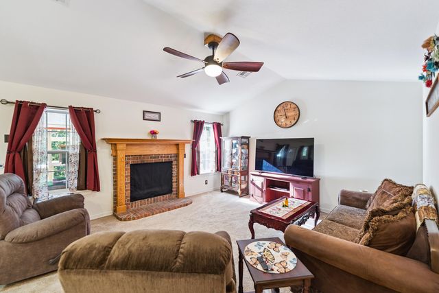 91 Plum Tree Road, Salina, OK 74365