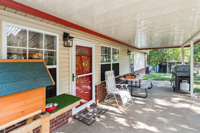 91 Plum Tree Road, Salina, OK 74365