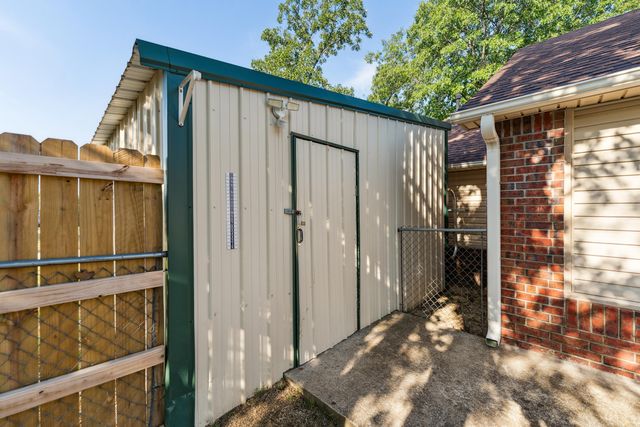 91 Plum Tree Road, Salina, OK 74365