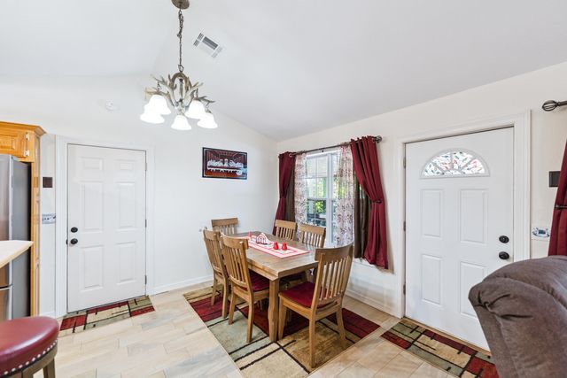 91 Plum Tree Road, Salina, OK 74365