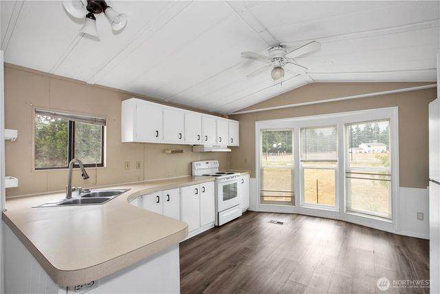 8820 183rd Avenue SW, Rochester, WA 98579