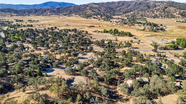 24281 Arroyo Court, Tehachapi, CA 93561