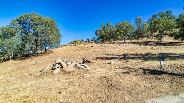 24281 Arroyo Court, Tehachapi, CA 93561