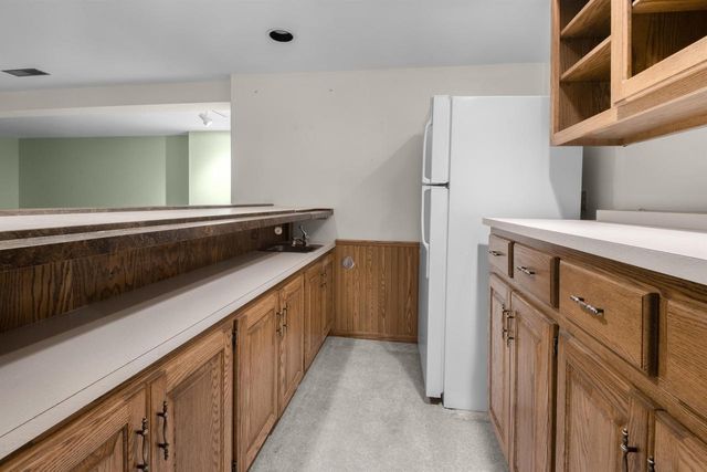 3401 N FIESTA DRIVE, Appleton, WI 54911