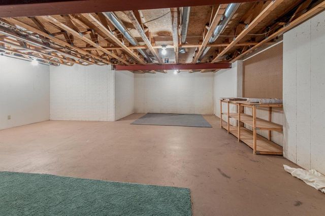 3401 N FIESTA DRIVE, Appleton, WI 54911