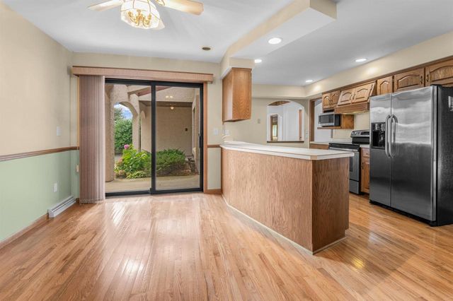 3401 N FIESTA DRIVE, Appleton, WI 54911