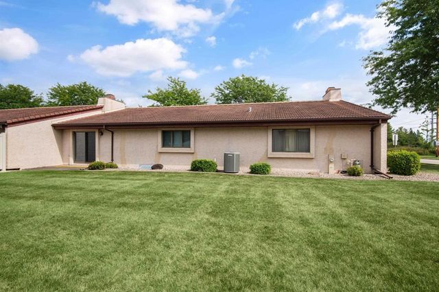 3401 N FIESTA DRIVE, Appleton, WI 54911