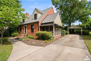 720 Ferndale Boulevard, High Point, NC 27262