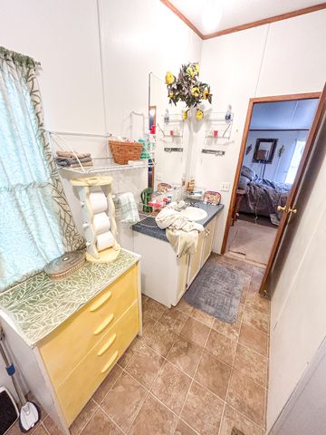 156 Davis Kee Rd, Camden, TN 38320