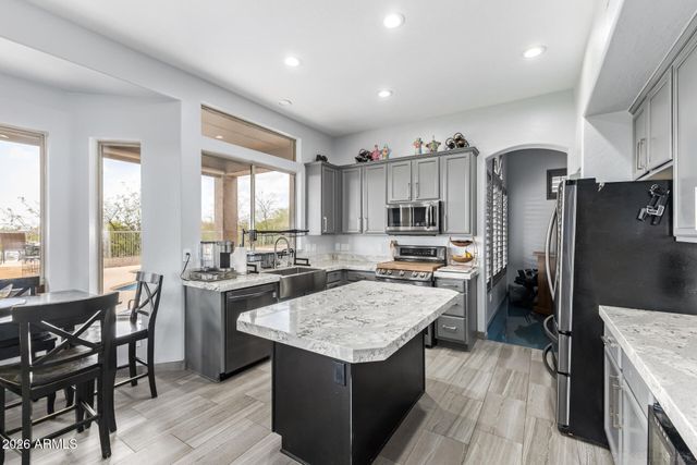 3952 N EL SERENO --, Mesa, AZ 85207