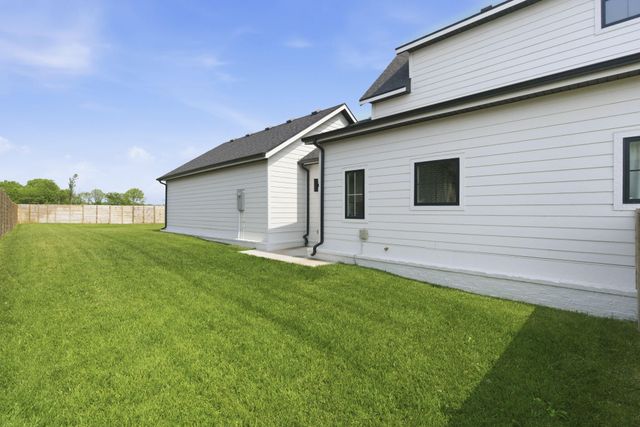 965 E Valley Trail Drive, Republic, MO 65738