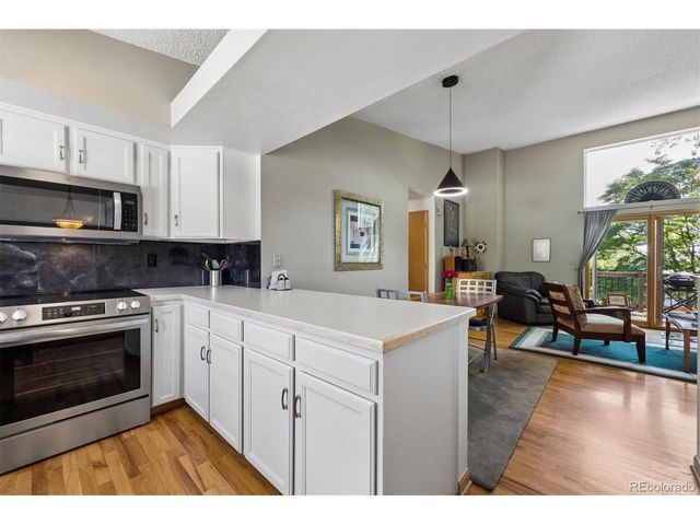6058 S Swadley Way, Littleton, CO 80127