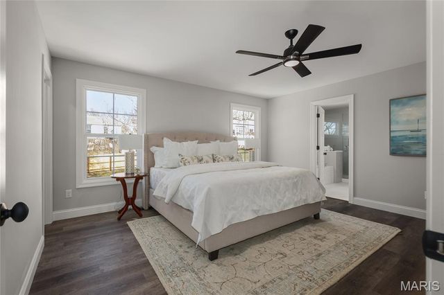 9241 Merritt Avenue, Rock Hill, MO 63144