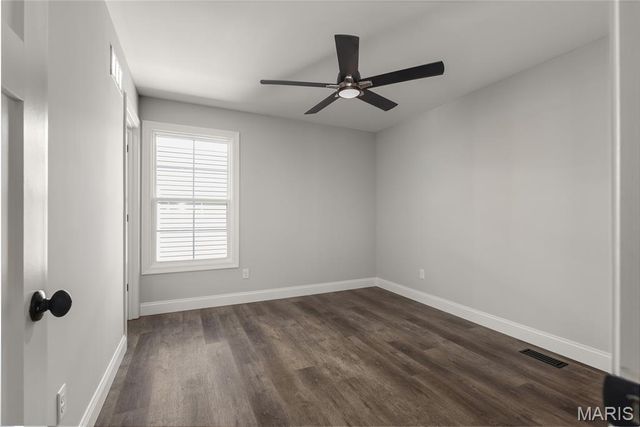 9241 Merritt Avenue, Rock Hill, MO 63144