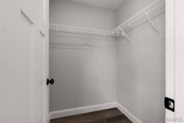 9241 Merritt Avenue, Rock Hill, MO 63144