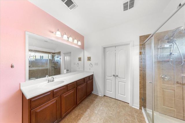 349 Razzmatazz TRL, Buda, TX 78610