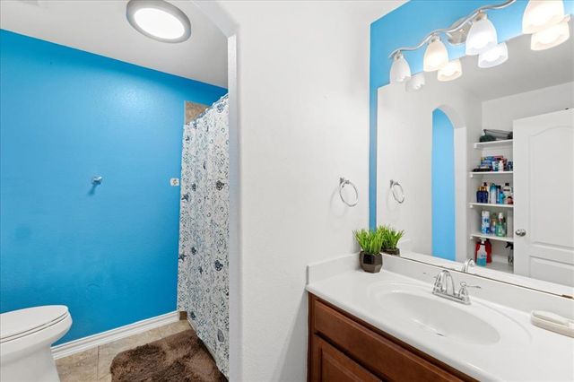 349 Razzmatazz TRL, Buda, TX 78610