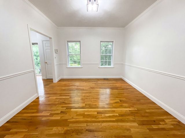 14 Smith Rd, Sutton, MA 01590