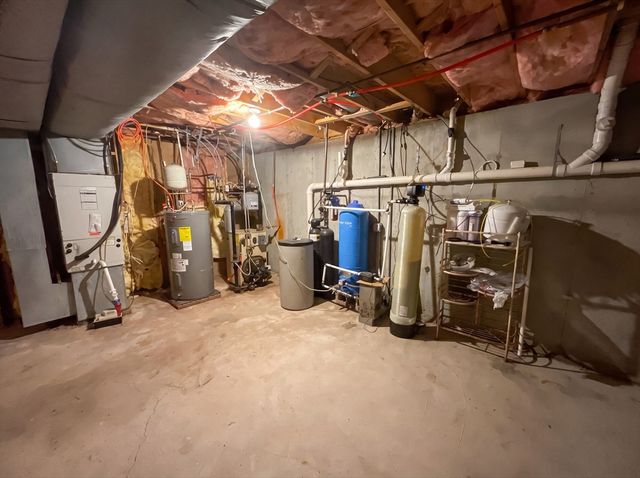 14 Smith Rd, Sutton, MA 01590