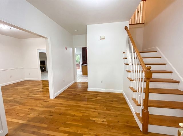 14 Smith Rd, Sutton, MA 01590