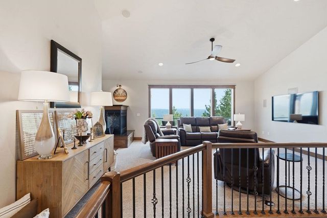 1211 E Quartz Ln, Spokane, WA 99208