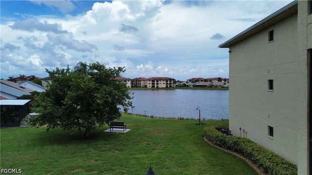 11300 Caravel CIR 203, Fort Myers, FL 33908
