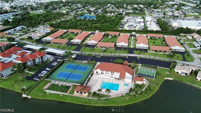 11300 Caravel CIR 203, Fort Myers, FL 33908