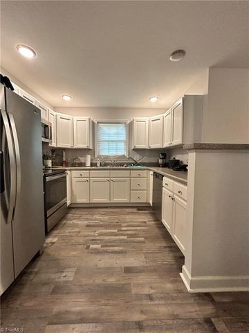 1317 Hardesty Lane, Winston-salem, NC 27101