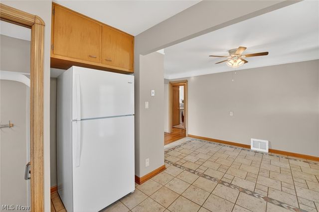 8020 Whitehaven Drive, Parma, OH 44129