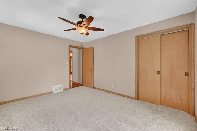 8020 Whitehaven Drive, Parma, OH 44129