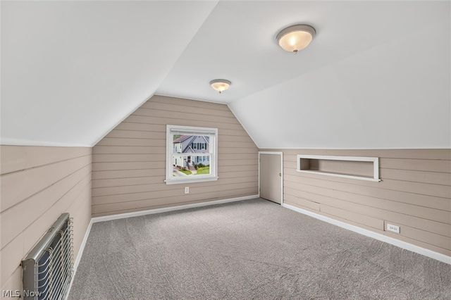 8020 Whitehaven Drive, Parma, OH 44129
