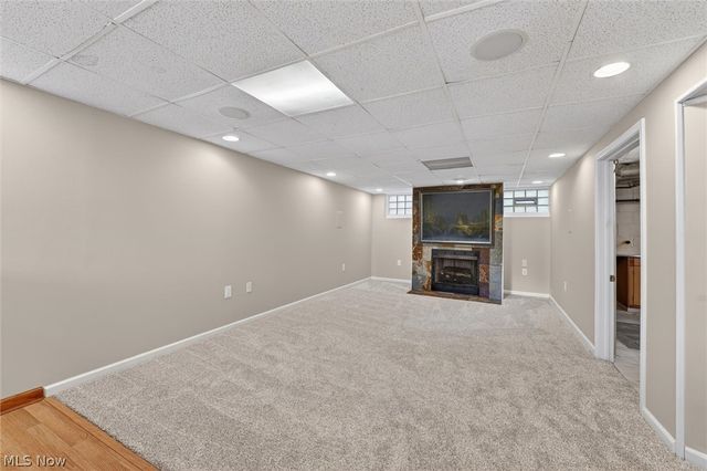 8020 Whitehaven Drive, Parma, OH 44129