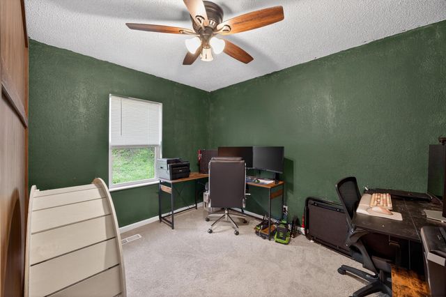 145 Signal Hills Drive, Chattanooga, TN 37405