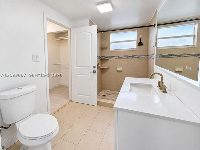 5714 Greene St, Hollywood, FL 33021