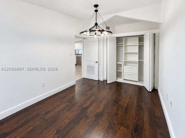 5714 Greene St, Hollywood, FL 33021