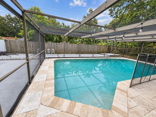 5714 Greene St, Hollywood, FL 33021