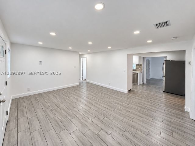 5714 Greene St, Hollywood, FL 33021