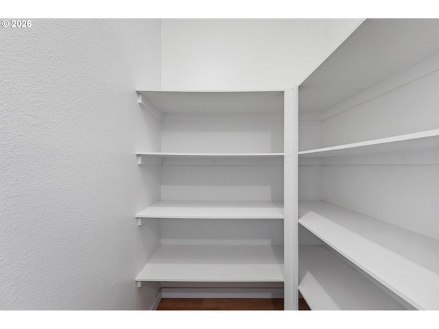 3220 CRESCENT Ave 66, Eugene, OR 97408
