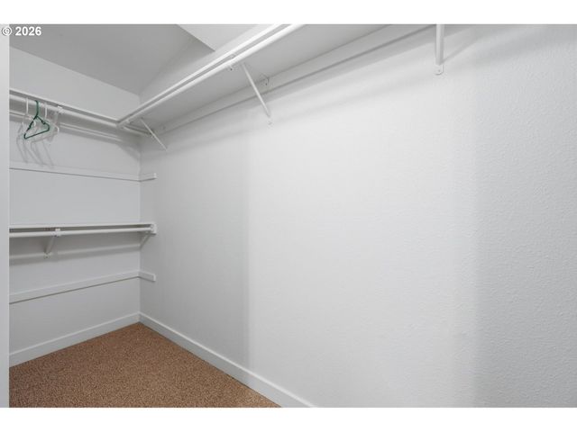 3220 CRESCENT Ave 66, Eugene, OR 97408