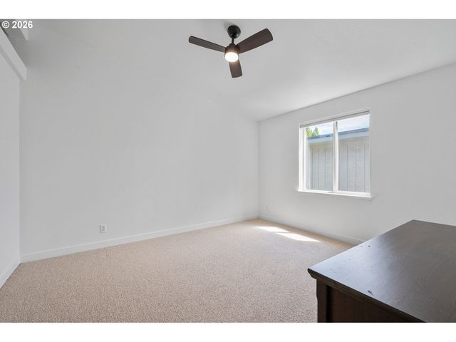 3220 CRESCENT Ave 66, Eugene, OR 97408