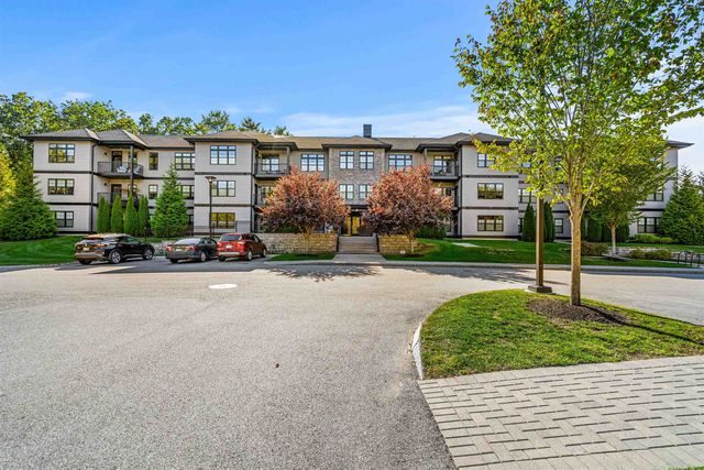 2075 Lafayette Rd Unit B11, Portsmouth, NH 03801