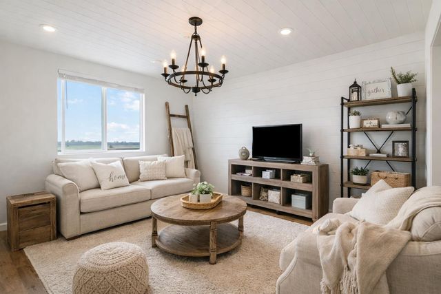 1809 Del Mar Drive, Los Banos, CA 93635