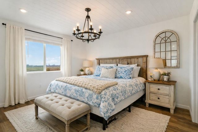 1809 Del Mar Drive, Los Banos, CA 93635