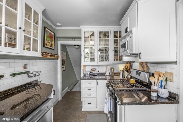 138 EDGEHILL RD, Bala Cynwyd, PA 19004