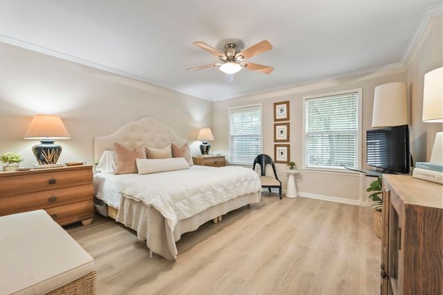 195 Hawks Nest Circle, Murrells Inlet, SC 29576