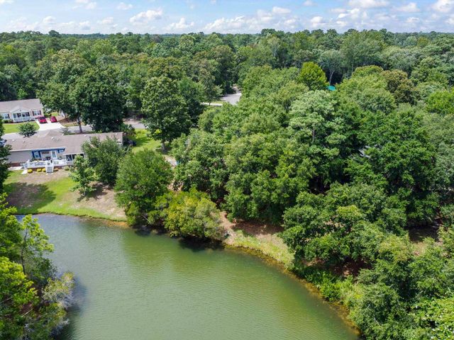 195 Hawks Nest Circle, Murrells Inlet, SC 29576